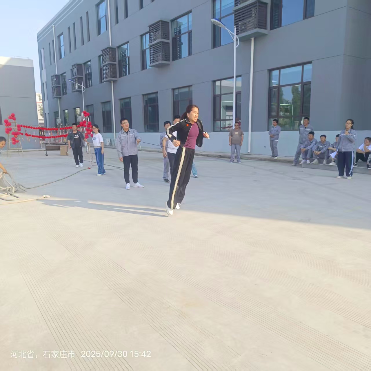 1759299671738257.jpg 62d3d755-4f36-46f9-8f68-5520b30ee2ec.jpg